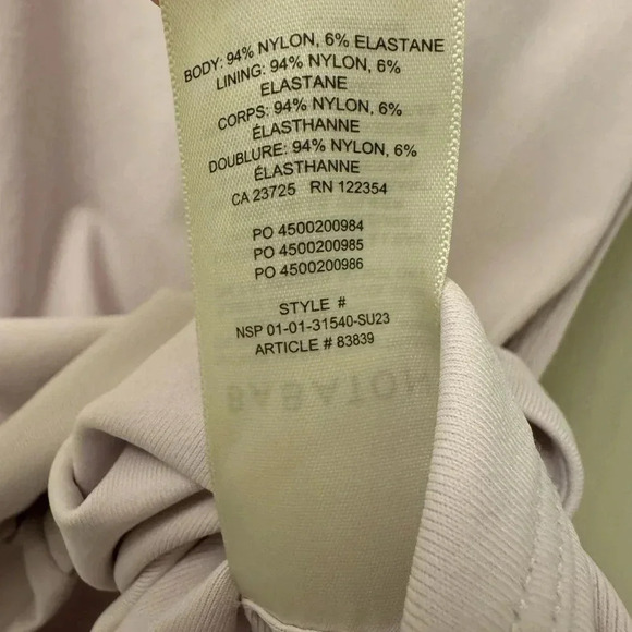 Like new Babaton Contour Aritzia Turtleneck Mock Neck Tank Size S Purple - Picture 4 of 5